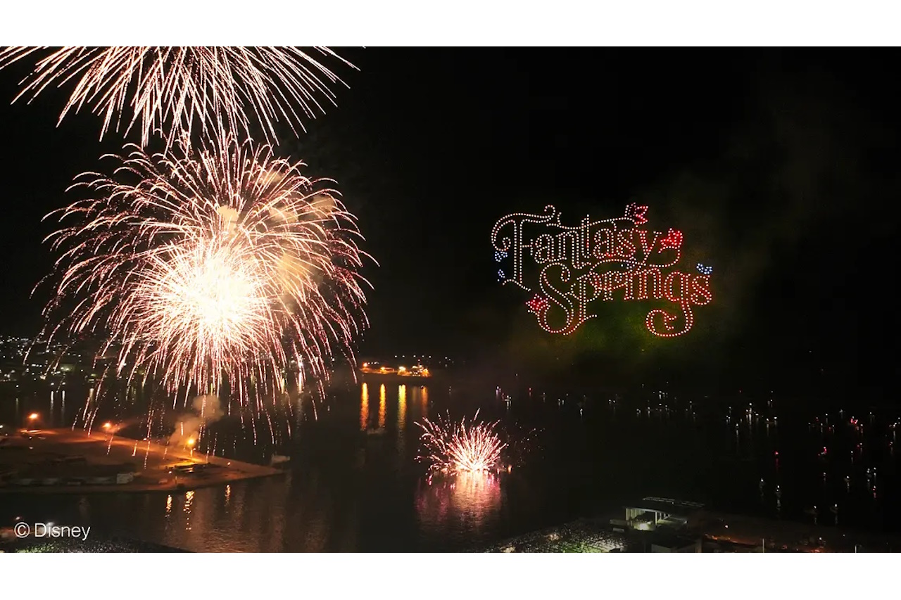 『東京ディズニーリゾート(R)・スペシャルドローンショー＜マジック・イン・ジ・エア＞』が今年も開催！8月2日に足利市・16日は鶴岡市にて開催決定！